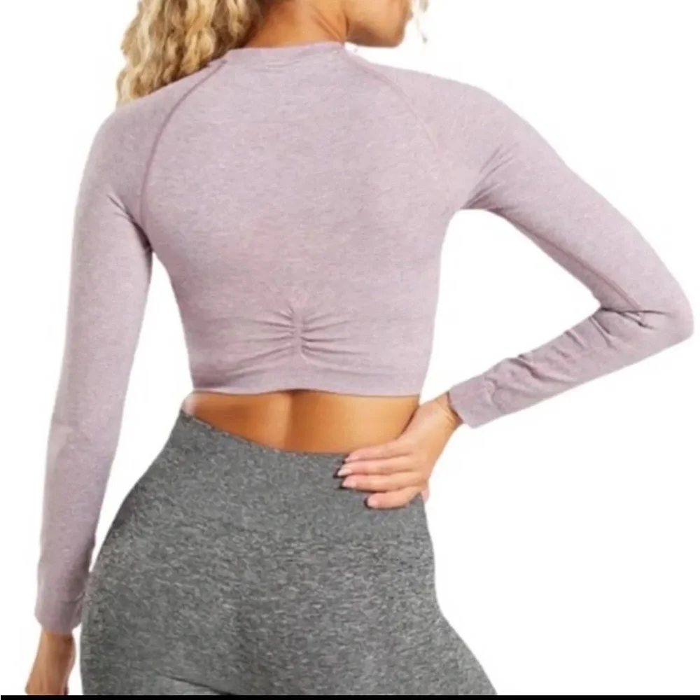 Gymshark Lilac Long Sleeve Crop Top - Picture 2 of 3